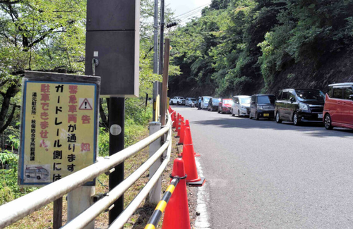 【民度】川遊び客の迷惑駐車　BBQによる大量のゴミ放置　ひどすぎる