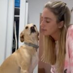 スペイン女性「愛犬がキスしてくれないの…」ひたすら振られ続ける（動画）