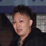 歌舞伎町の有名ホスト鬼灯諸刃さんが客の女性に対し「大久保公園で身体を売って払え」「スマホのＧＰＳオンにしておけよ」逮捕されてご尊顔が公開される