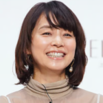 石田ゆり子「動物を貨物扱いしないで！飛行機内に持ち込める事を許して欲しい」