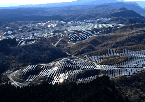 釧路湿原や阿蘇山、世界遺産の知床にもメガソーラーが侵食した戦犯　こいつでした